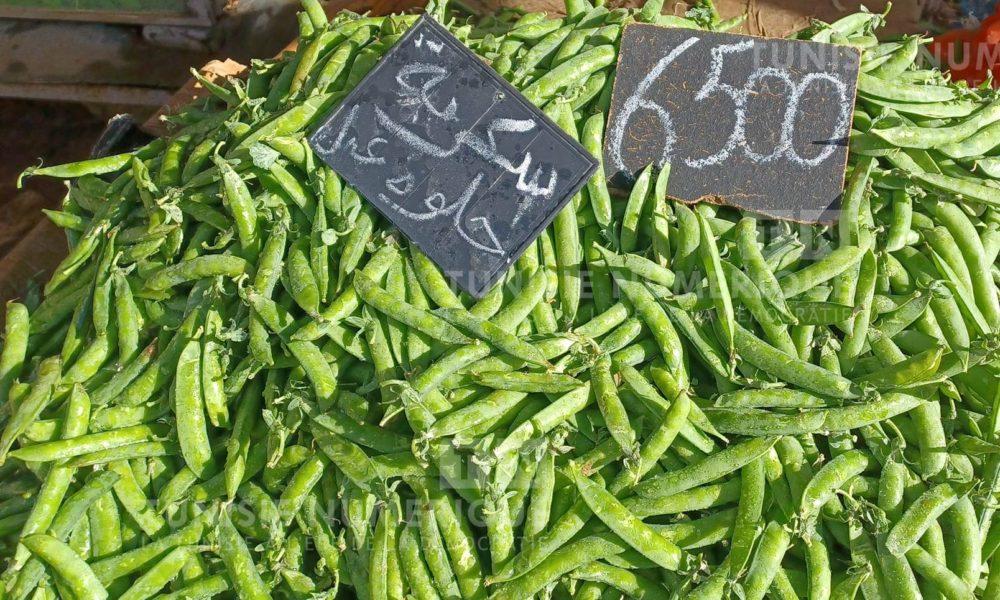 Photo du jour: Le prix d’un kg des petits pois grimpe à 6,5 dinars !