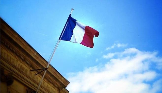 Immigration en France : Ce que pourrait changer la loi prévue pour 2025