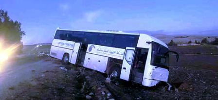 Tunisie – Siliana : Accident entre un bus et un tracteur agricole