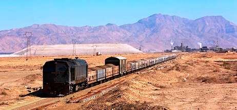 Tunisie – Reprise du transport de phosphate par train sur la ligne 15 après un...