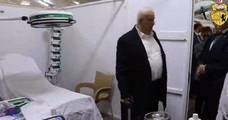 Tunisie – Le ministre palestinien de l’intérieur visite l’hôpital de campagne El Yasminet à Ben...