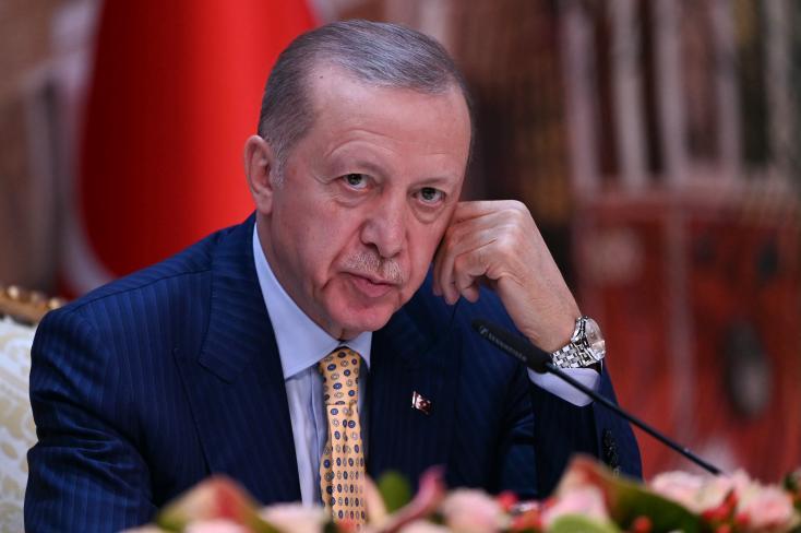 Erdogan n’a peur de rien : il soutient “fermement” le Hamas…pourtant il continue son business...