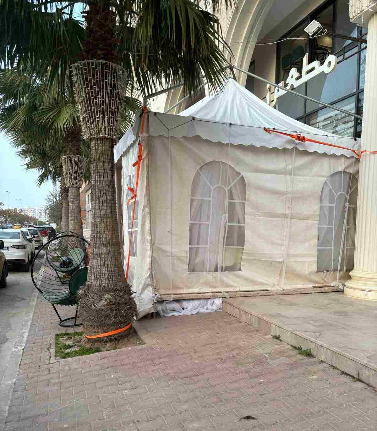 Aux Jardins de Carthage, les trottoirs s’effacent devant l’appétit commercial