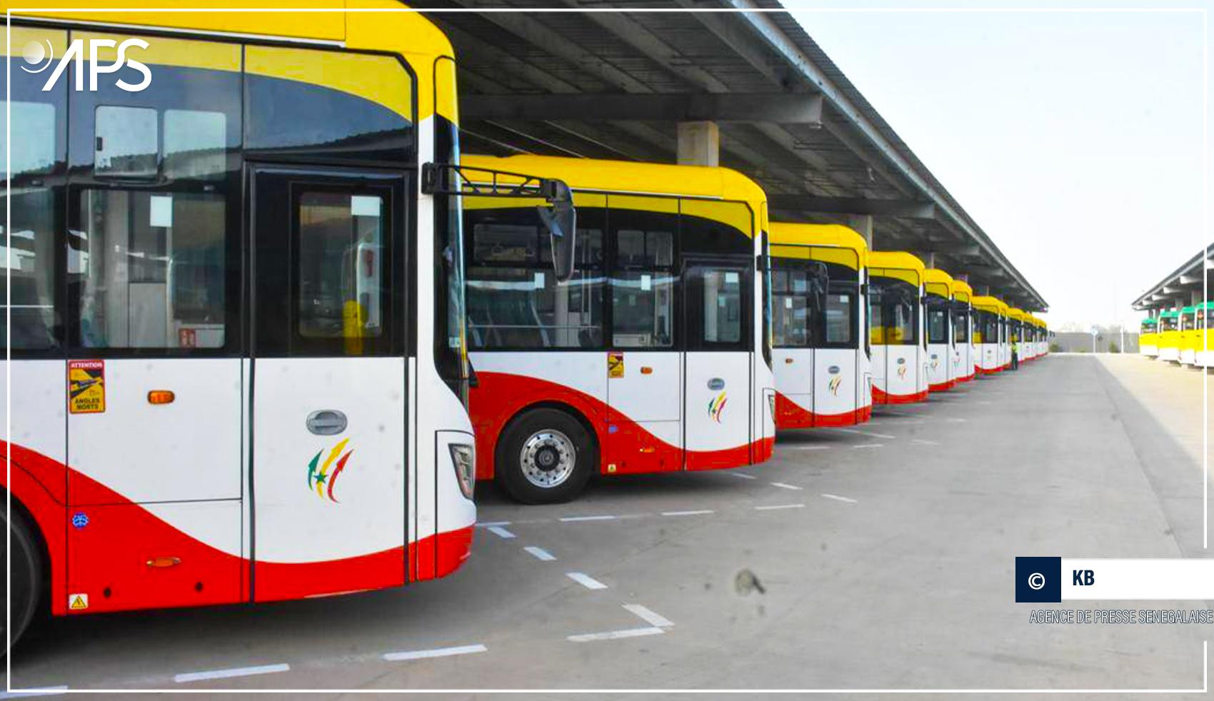 Le Sénégal goûte aux joies du bus électrique : 300 000 voyageurs par jour, unique...