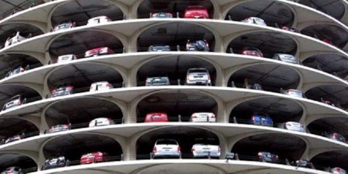 Tunis : la Mairie déterre les parkings à étages, qui végètent depuis 2015