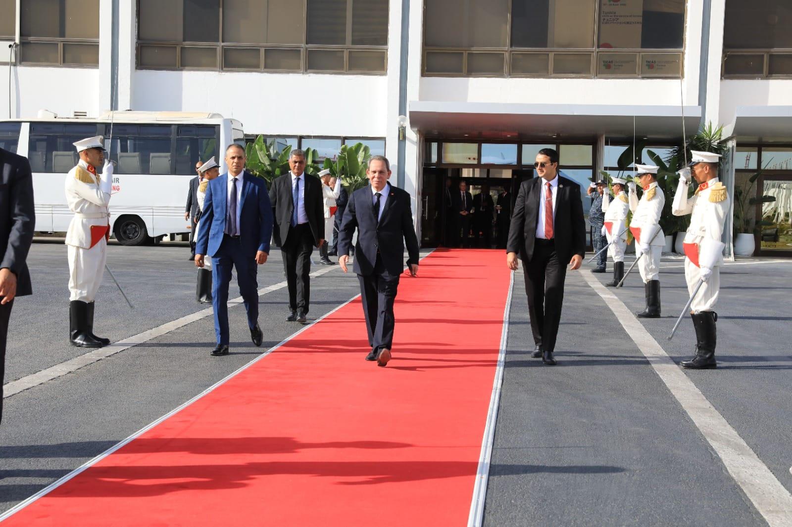 Tunisie: Le Chef du gouvernement en visite de travail en Libye