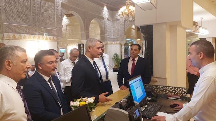 Sousse: Le ministre du Tourisme et de l’Artisanat inspecte les activités des unités hôtelières