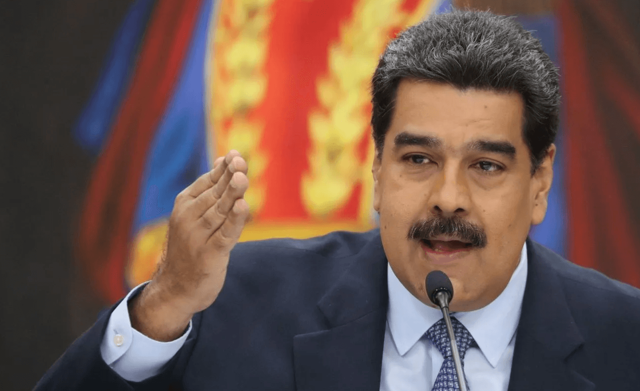 Venezuela: Le président ordonne la suspension du réseau “X” pendant 10 jours