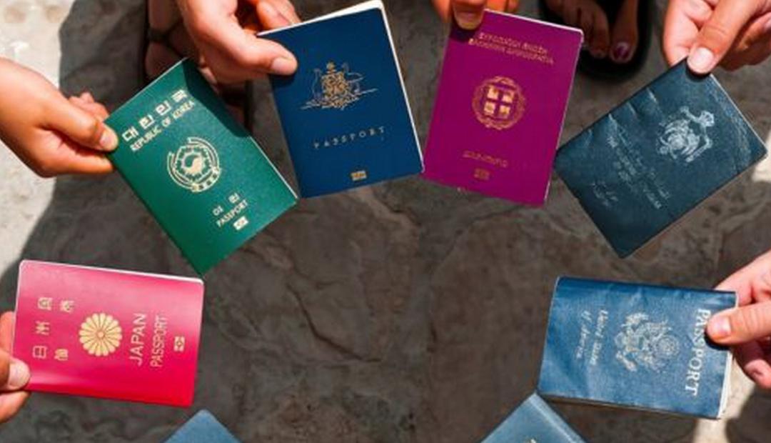 Que signifient les couleurs des passeports?