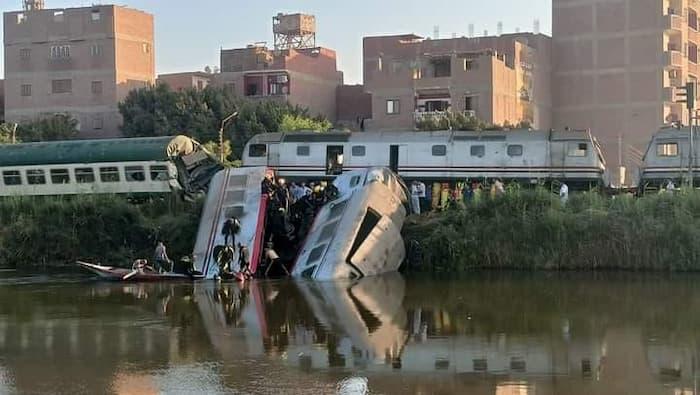 Egypte: La collision de deux trains fait près de 20 blessés