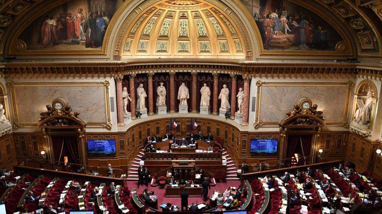 France : le Sénat rejette une minute de silence pour la victime de l’attaque au...
