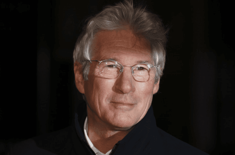 Avec les mots de Mahmoud Darwich, Richard Gere exprime sa solidarité avec la Palestine [Vidéo]