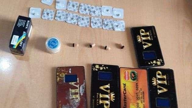 Kasserine : Arrestation d’un étranger en possession de dispositifs électroniques utilisés pour la triche aux...