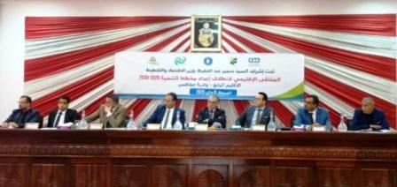 Tunisie – Le gouvernement engagé à résoudre le problème des projets bloqués ou en retard