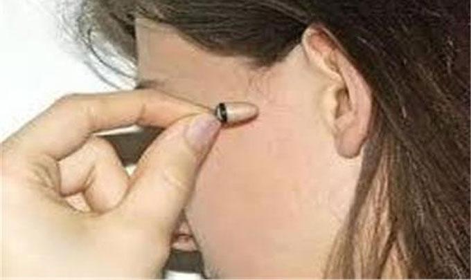 Ghardimaou : Démantèlement d’un réseau spécialisé dans la vente d’écouteurs de triche pour les examens