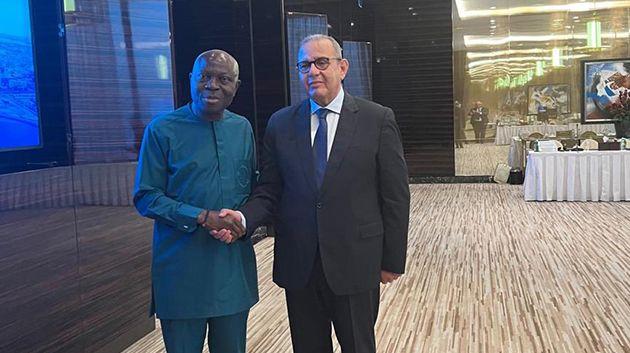 Samir Majoul s’entretient avec le Directeur général de l’OIT à Manama