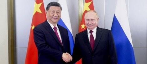 Le président chinois en visite officielle chez Poutine
