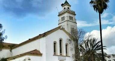 La ministre de la Culture se rend à l'église Notre-Dame-du-Rosaire de Béja