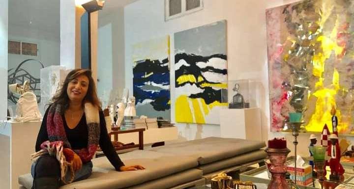 A Paris, Faten Rouissi expose sa série "Ubiquité"
