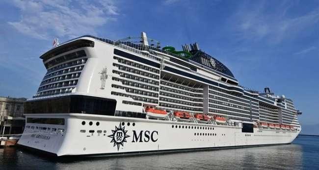 Le MSC Grandiosa accoste à la Goulette