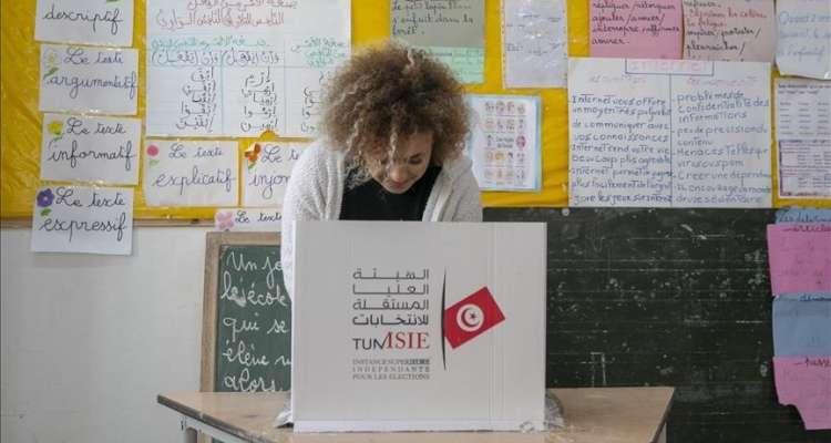 Elections locales (2e tour) : Les Tunisiens aux urnes