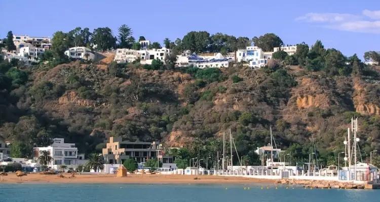 Risque de glissements de terrain à Sidi Bou Saïd : Quel est le niveau de dangerosité ?