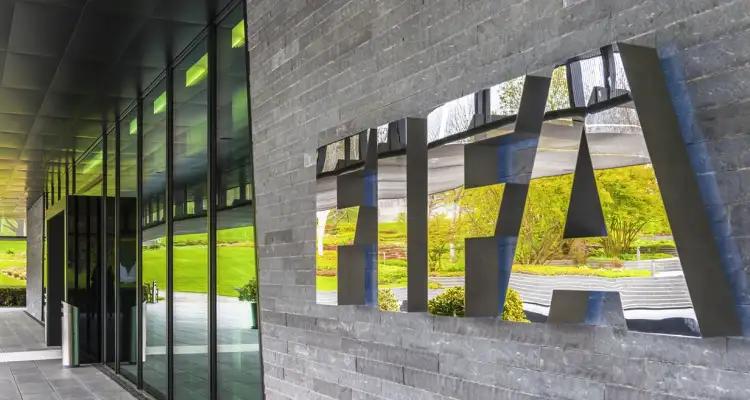 Litiges : Huit clubs tunisiens sur la liste de la FIFA