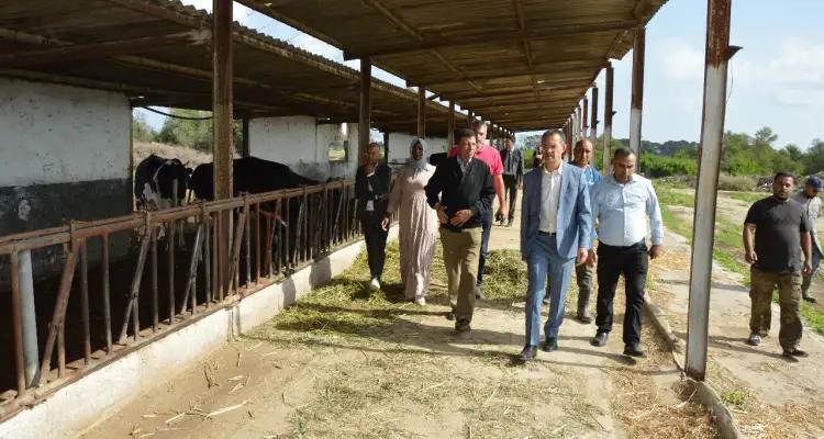 Tunisie : Le ministre de l'Agriculture en visite inopinée à l'exploitation agricole d’Enfidha