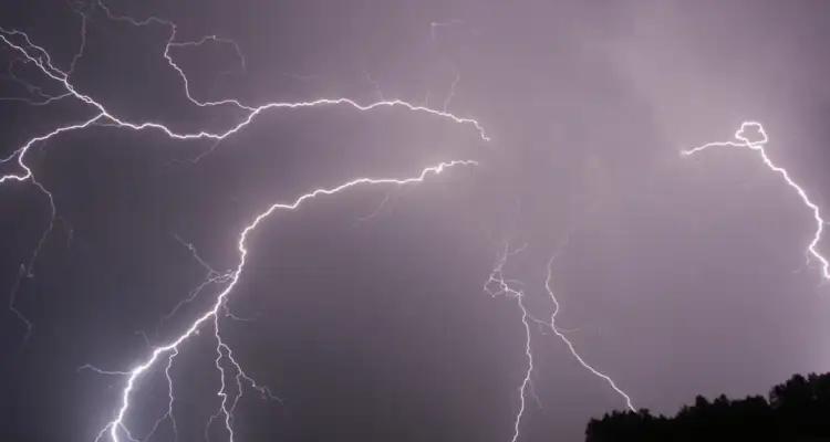 Tunisie : Orages, pluies et grêle attendus cette nuit