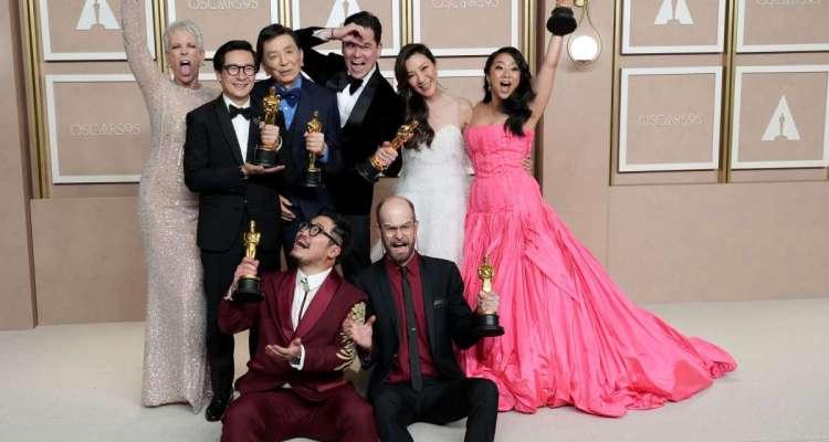 Oscars 2023 : Le triomphe de « Everything, Everywhere, all at once ».