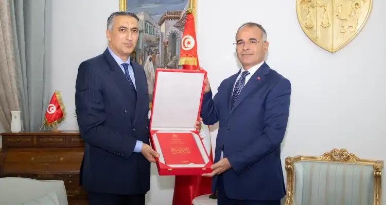 Tunisie : Kamel Maddouri reçoit le rapport annuel du Haut Comité du Contrôle Administratif