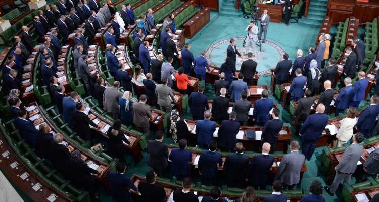 ​​​​​​​إخراج نائب من الجلسة الإفتتاحية للبرلمان الجديد لورود بطاقة جلب في حقه