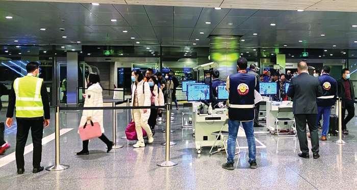 بعد 3 سنوات من الإغلاق.. الصين تفتح حدودها مجددا أمام السياح