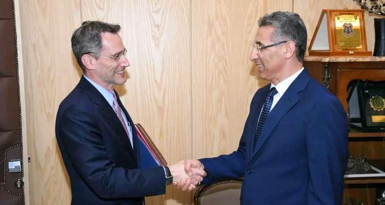 ماذا في لقاء وزير الداخلية بسفير الولايات المتحدة الأمريكية ؟
