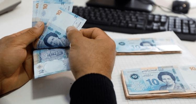 الدولة تقترض 600 مليون دينار من المؤسسات البنكية الداخلية بنسبة فائدة تساوي 8,7٪