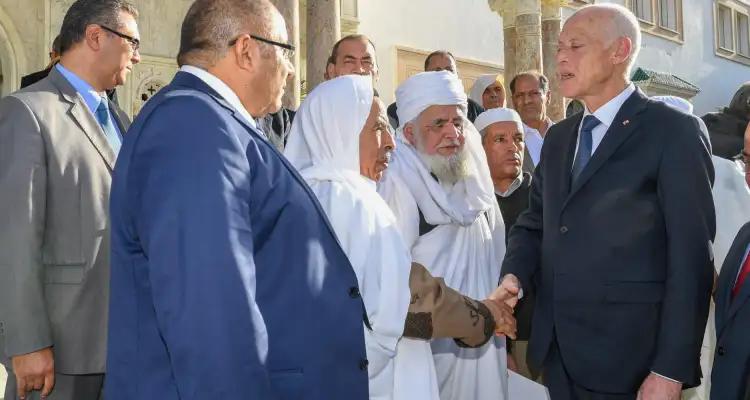 اتحاد قبائل ليبيا يُصدر بياناً موجها لتونس ولرئيس الجمهورية.. هذا فحواه