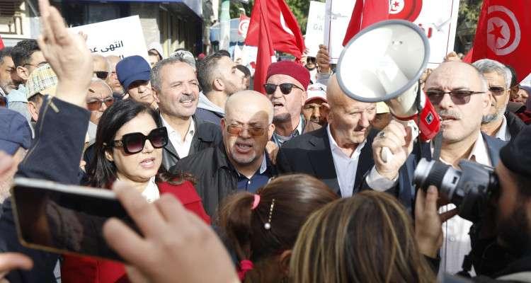 Tunisie : Le Front de salut entame un sit-in ouvert