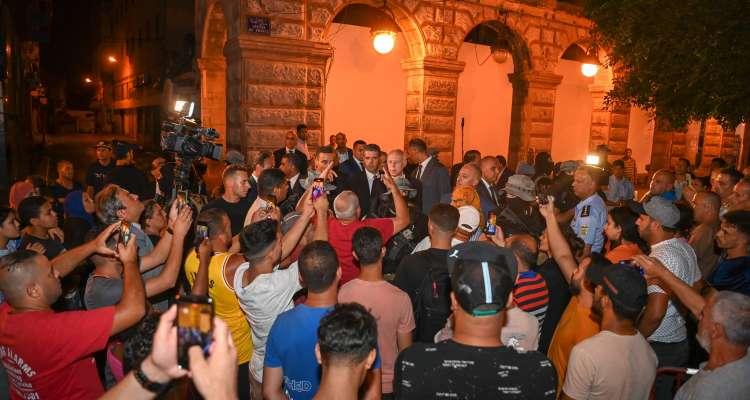 Tunis : Kais Saied s’offre un bain de foule