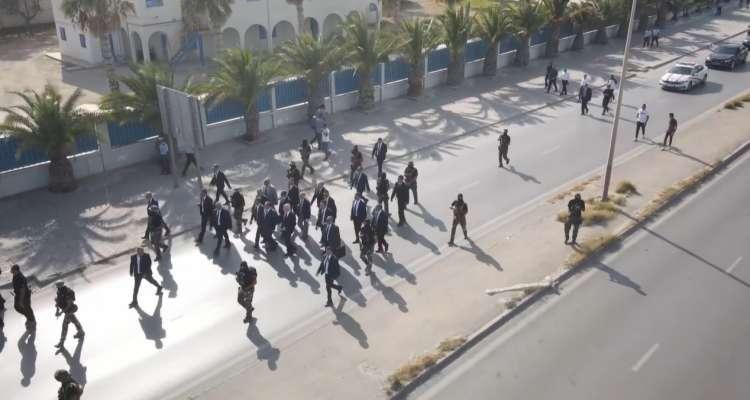 Kais Saied, de Tunis à Radès à pied