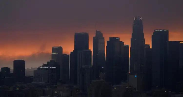 Etats-Unis : Los Angeles en proie à des incendies meurtriers