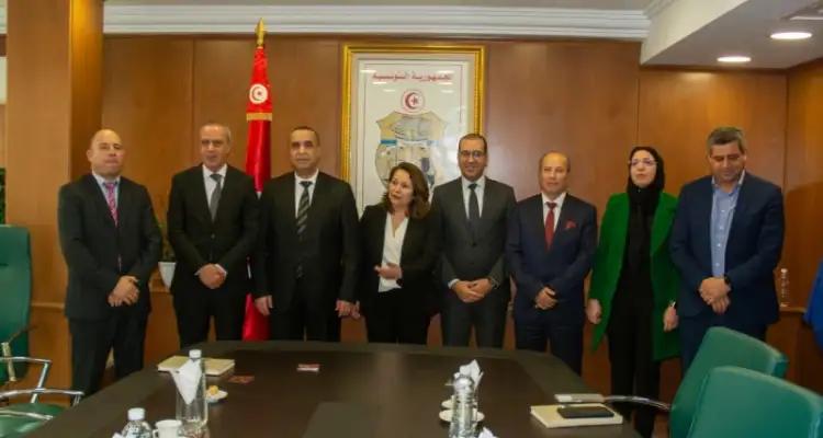 Electricité : Deux accords signés entre la Tunisie et l’Algérie