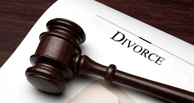 Tunisie : Bientôt un divorce express chez le huissier notaire ?