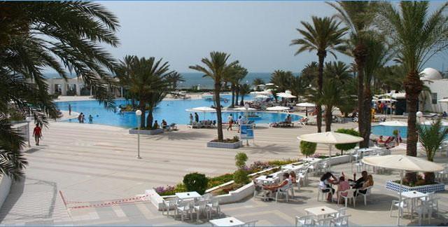 الوجهة السياحية جربة جرجيس الأولى وطنيا في عدد الليالي المقضاة