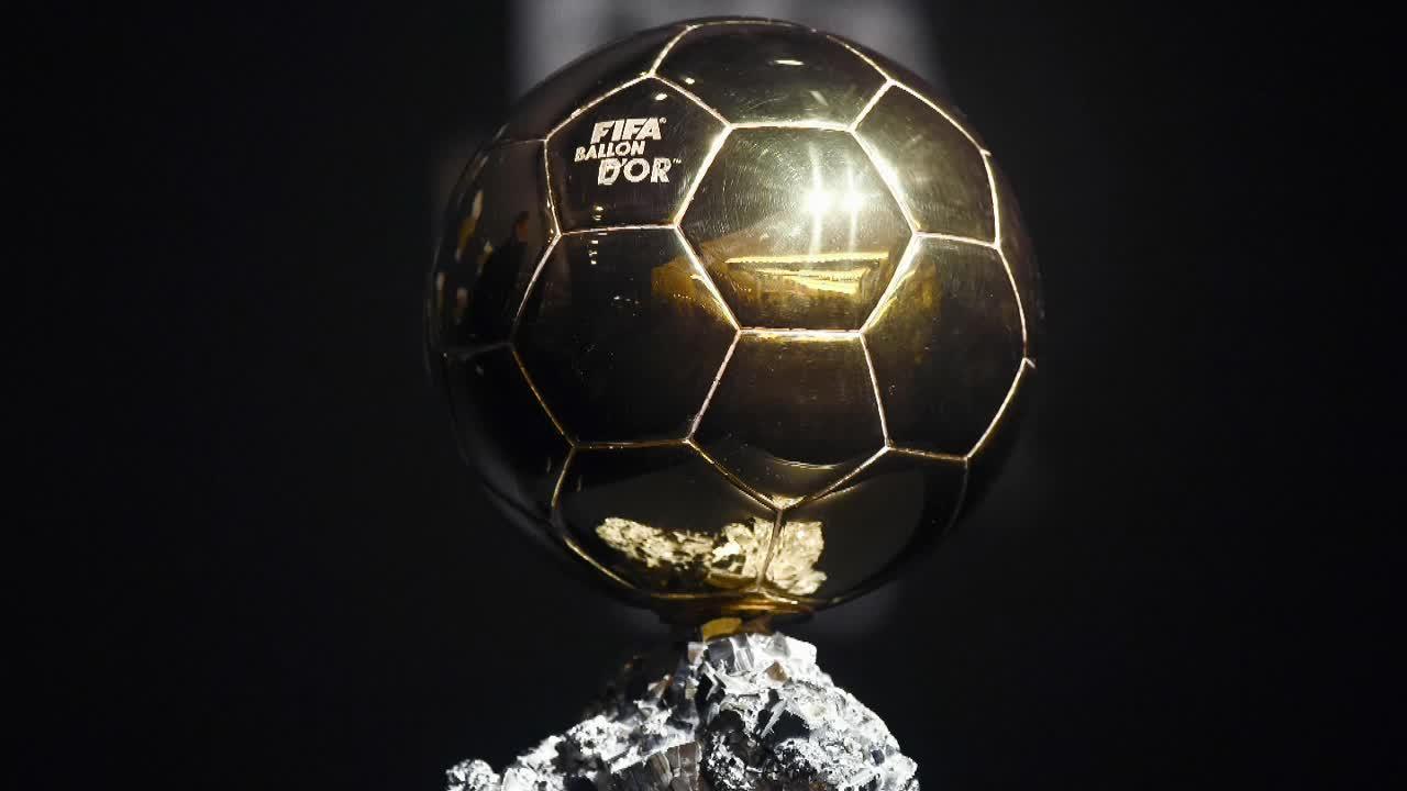 شهدت غياب رونالدو.. قائمة أبرز اللاعبين المرشحين لنيل جائزة الكرة الذهبية سنة 2023