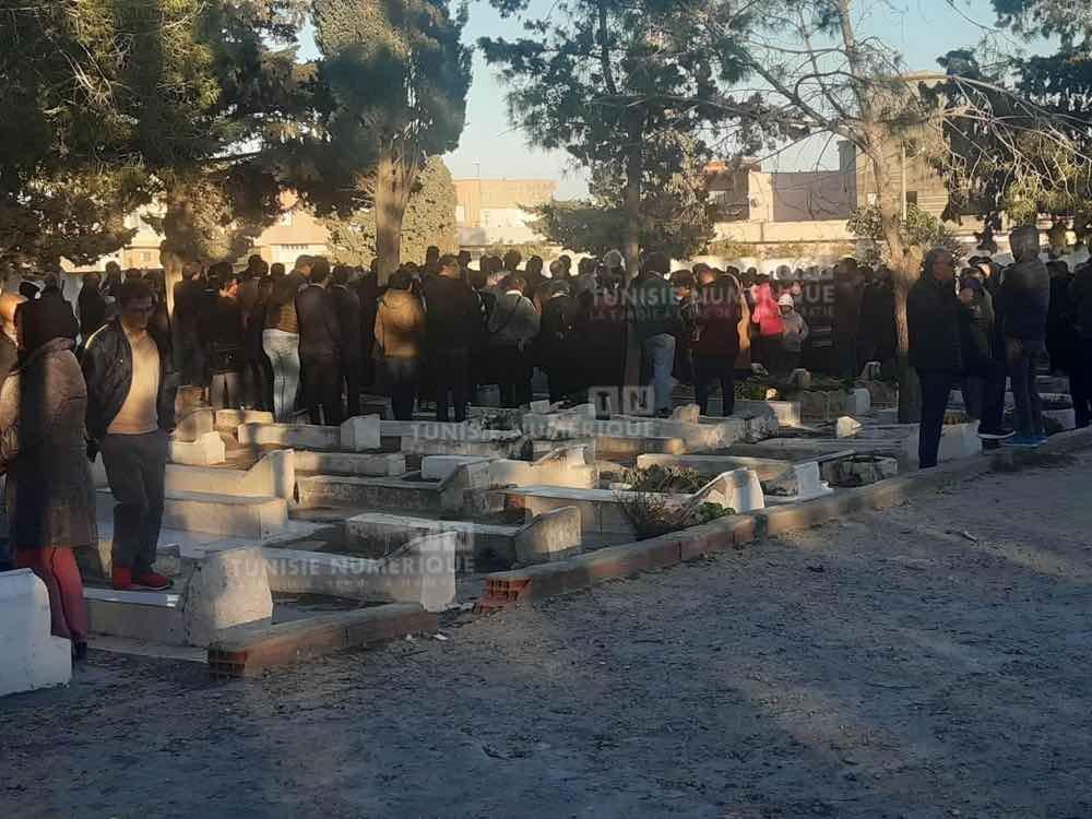 بحضور قيادات نقابية وشخصيات وطنية.. تشييع جثمان الدكتورة والحقوقية أحلام بالحاج إلى مثواها الأخير (صور)