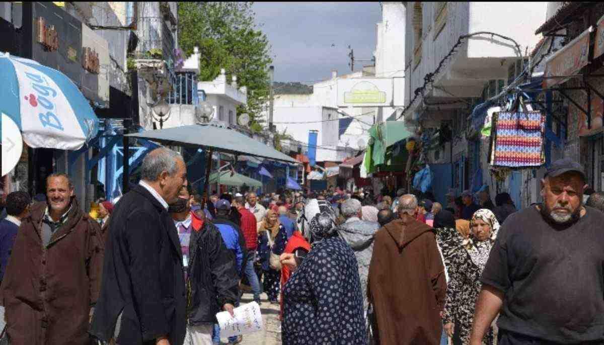 باجة: إستعدادا لشهر رمضان..حملة نظافة بسوق باب الزنايز
