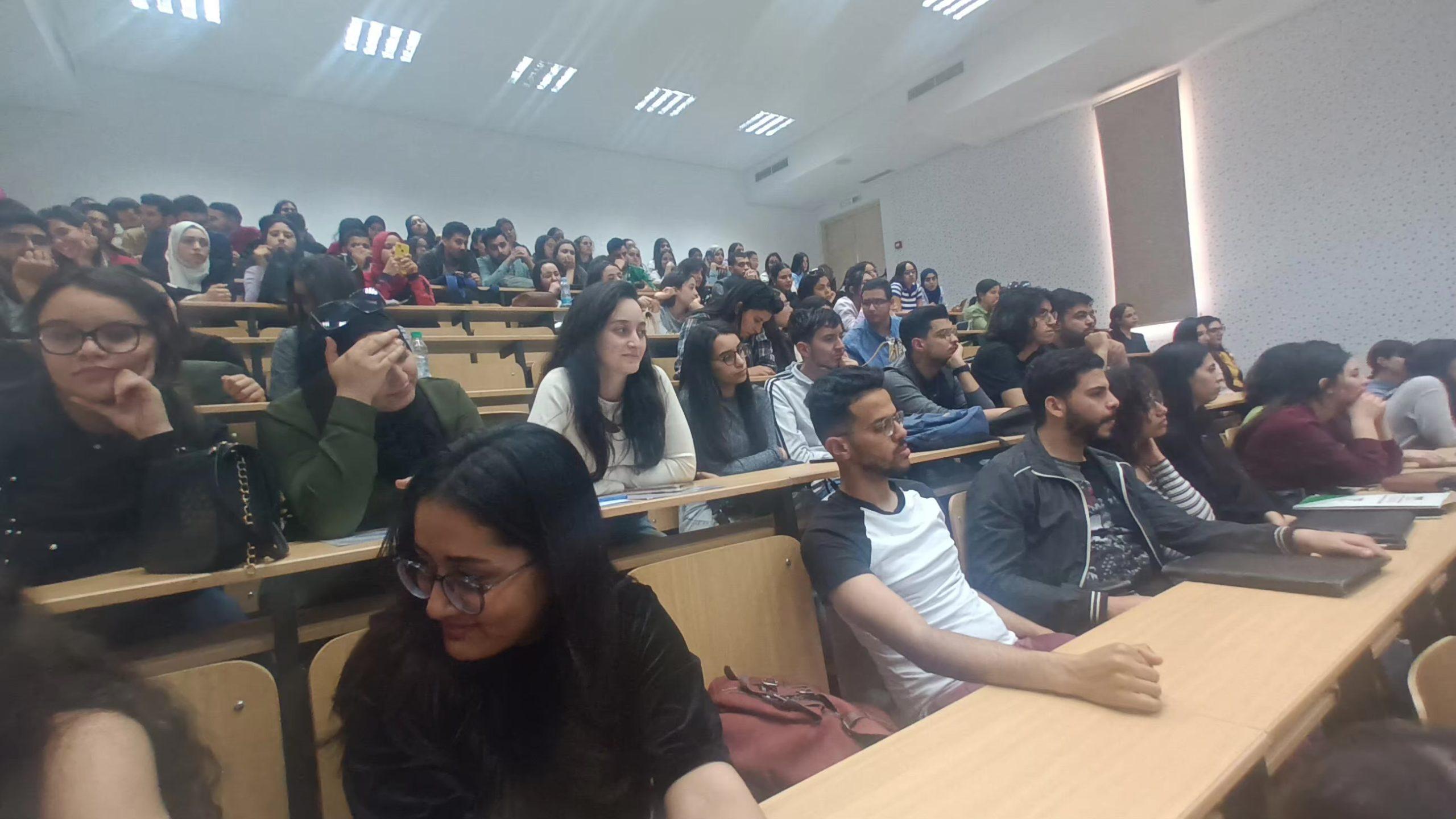 جامعة سوسة ووكالة الرحلات العالمية TUI تنظم اليوم الإعلامي JOB fairفي دورته الثانية (صور)