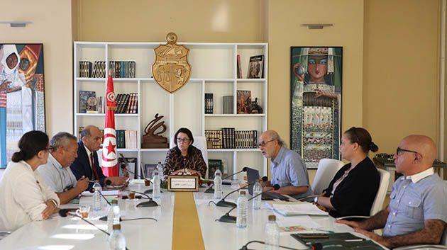 تونس : مشروع ترميم جامع عقبة ابن نافع و الفسقيات محور جلسة عمل بوزارة الثقافة