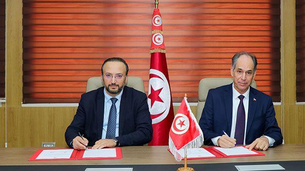 إمضاء اتفاقيّة بين وزارتي التّعليم العالي و تكنولوجيات الاتصال بهدف اعتماد الهويّة الرّقمية