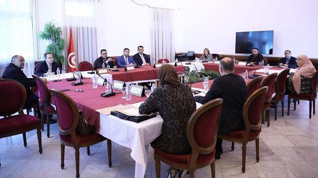 البرلمان يعقد جلسة استماع حول تأشيرات السّفر